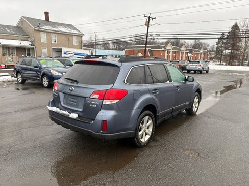 Used 2013 Subaru Outback 2.5i Limited image 4