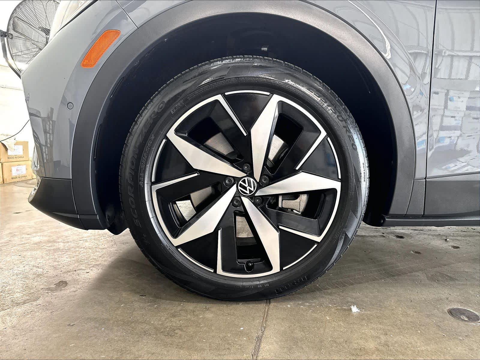 Used 2023 Volkswagen ID.4 Pro S AWD/4WD image 37