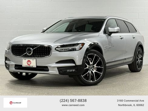 Used 2018 Volvo V90 T6 Cross Country w/ Convenience Package image 1