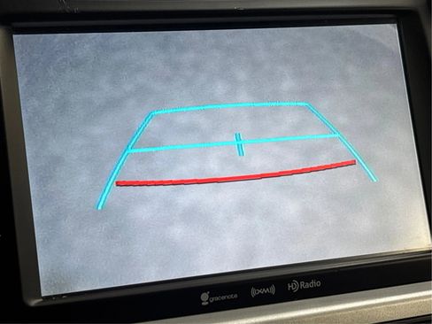 Used 2017 Toyota Highlander XLE image 37