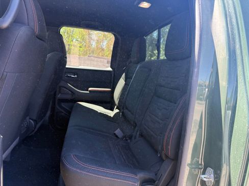 Used 2025 Nissan Frontier PRO-4X w/ Pro Convenience Package AWD/4WD image 9