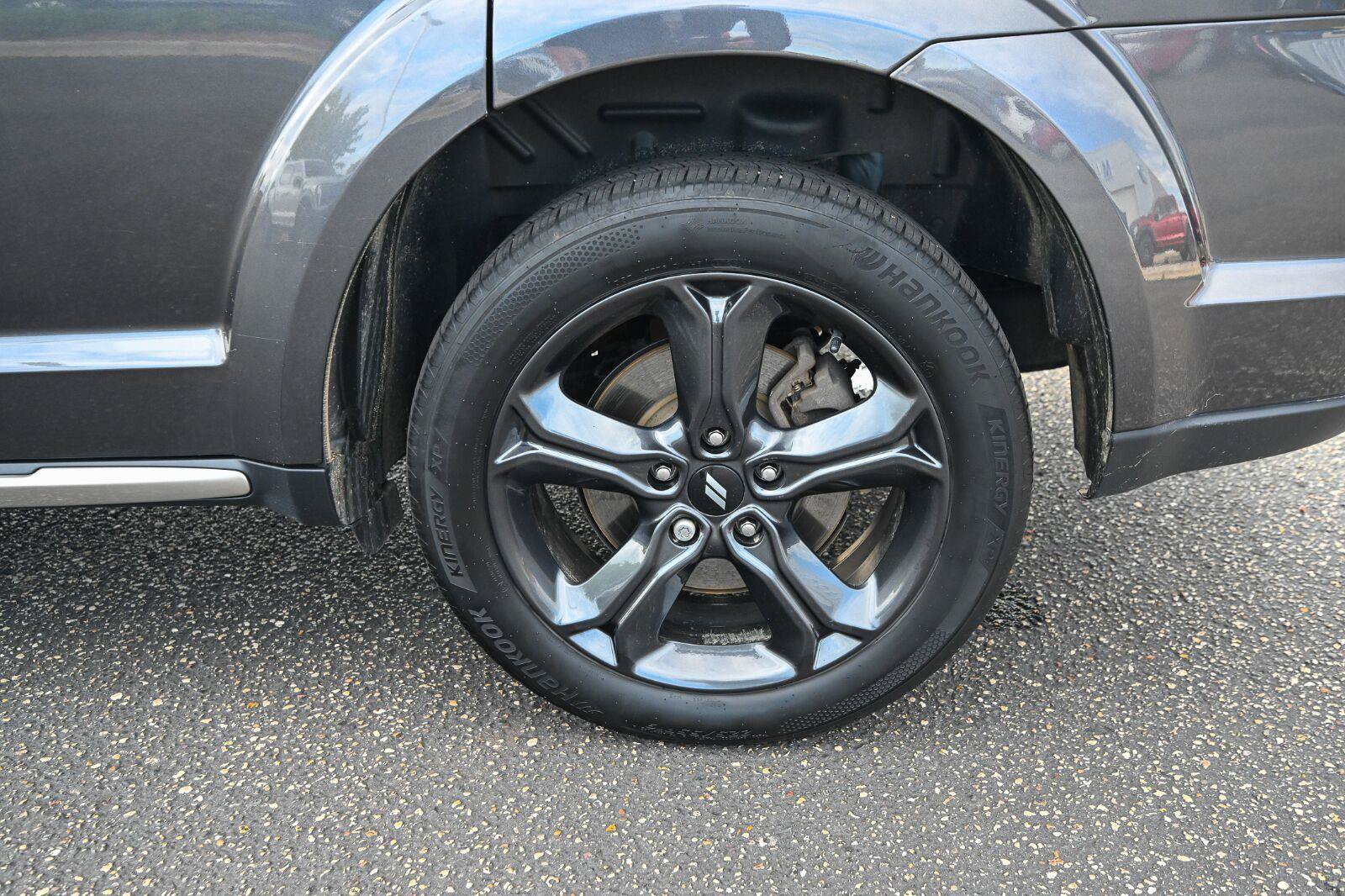 Used 2018 Dodge Journey Crossroad FWD image 13