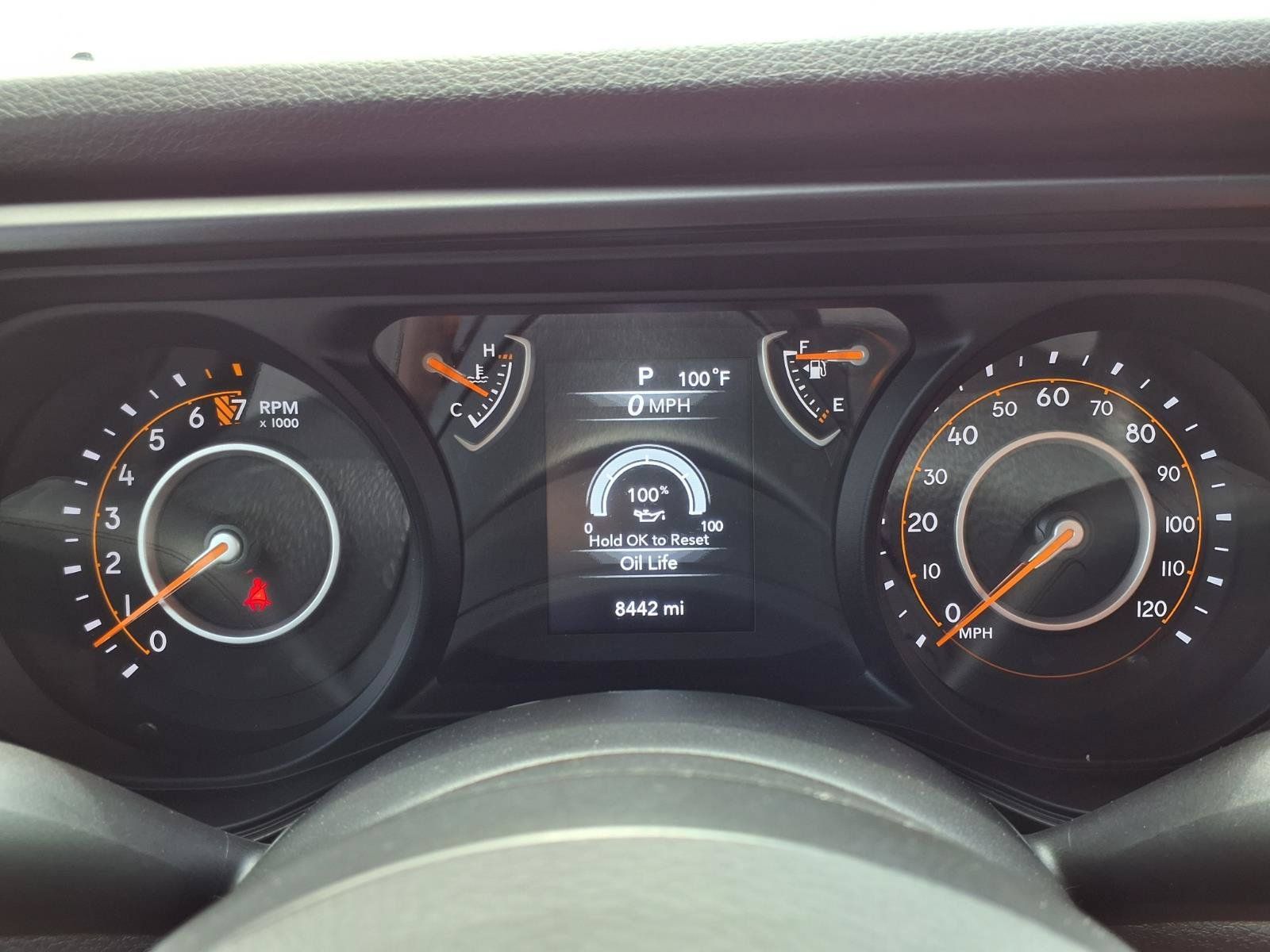 Used 2025 Jeep Gladiator Sport AWD/4WD image 14