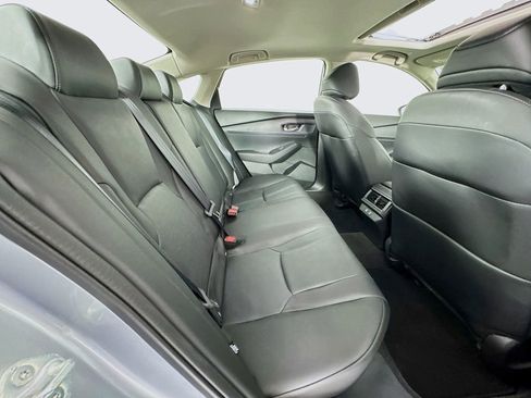 Used 2025 Honda Accord EX-L image 38