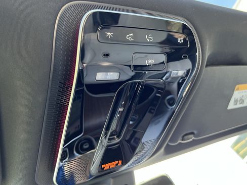 Used 2023 Mercedes-Benz GLC 300 image 28