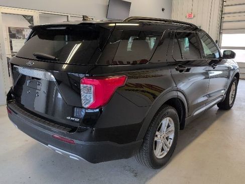 Certified 2023 Ford Explorer XLT AWD/4WD image 5