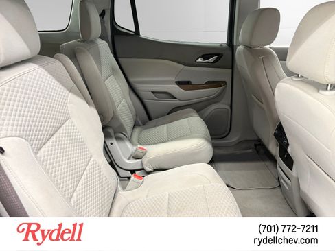 Used 2018 GMC Acadia SLE AWD/4WD image 18