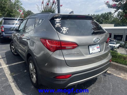 Used 2015 Hyundai Santa Fe Sport 2.0T w/ Option Group 05 AWD/4WD image 2