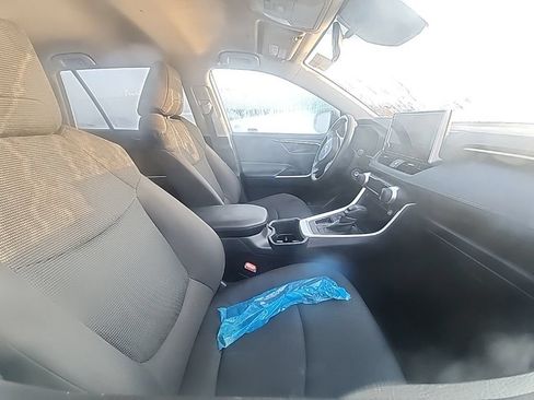 Used 2025 Toyota RAV4 LE FWD image 3