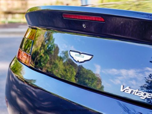 Used 2008 Aston Martin V8 Vantage Roadster RWD image 78