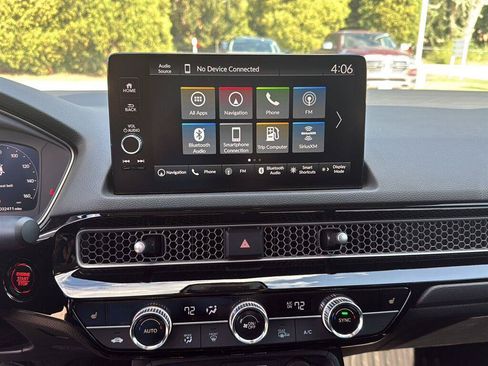 Used 2024 Honda Civic Touring image 8