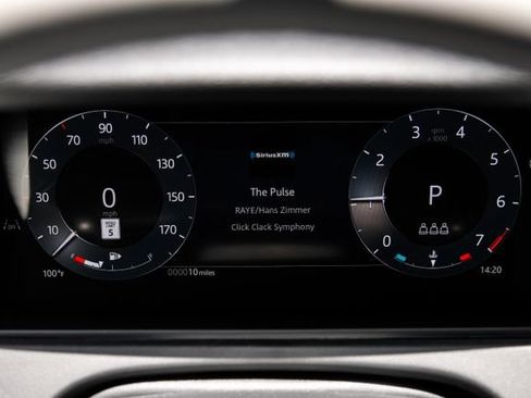 New 2026 Land Rover Range Rover Velar S AWD/4WD image 22