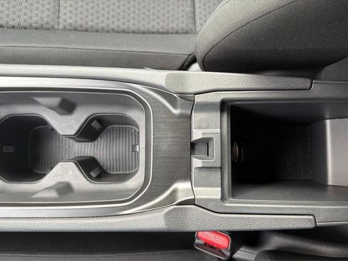 Certified 2025 Nissan Kicks S image 19