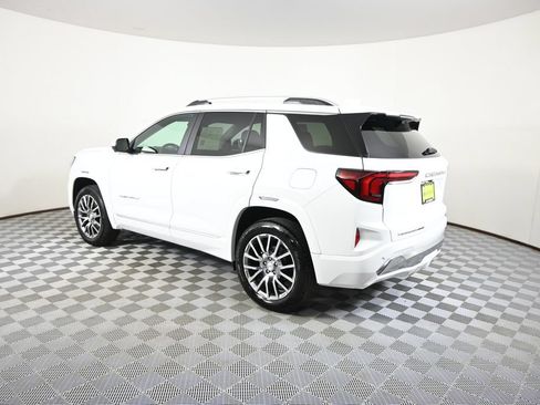 Used 2026 GMC Terrain Denali w/ LPO, Floor Liner Package AWD/4WD image 4