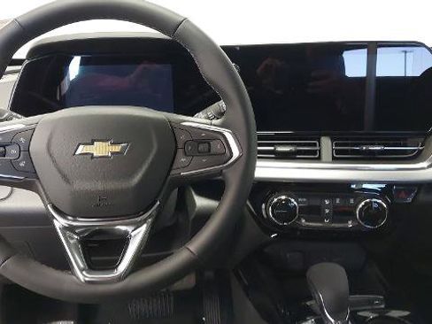 New 2026 Chevrolet Trax LT w/ Driver Confidence Package FWD image 26