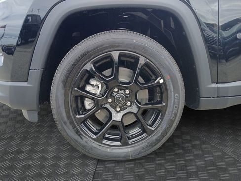 New 2026 Jeep Compass Latitude image 23