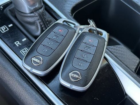 Certified 2024 Nissan Sentra SV image 34