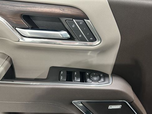 Used 2024 GMC Sierra 1500 SLT w/ SLT Premium Package image 23