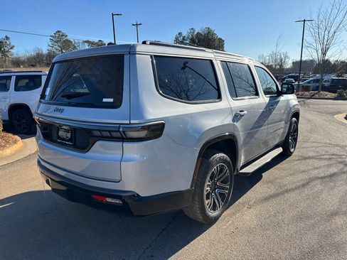 New 2026 Jeep Grand Wagoneer 4WD image 5