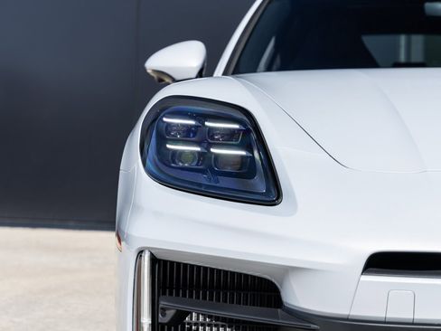 New 2026 Porsche Panamera 4 image 19