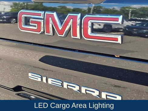 Used 2021 GMC Sierra 2500 AT4 w/ Snow Plow Prep/Camper Package image 32