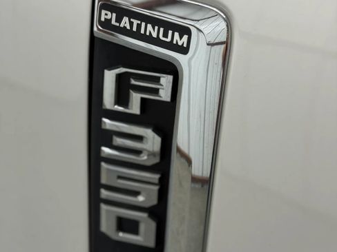 Used 2022 Ford F350 Platinum AWD/4WD image 22