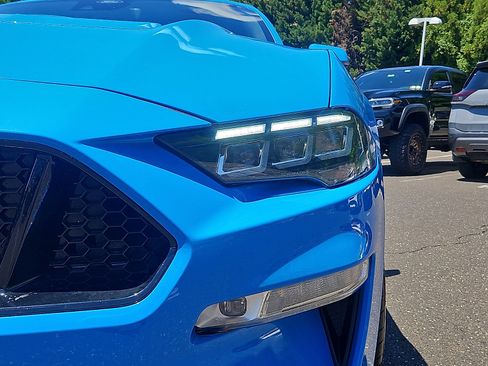 Used 2023 Ford Mustang GT Premium w/ GT Performance Package RWD image 9