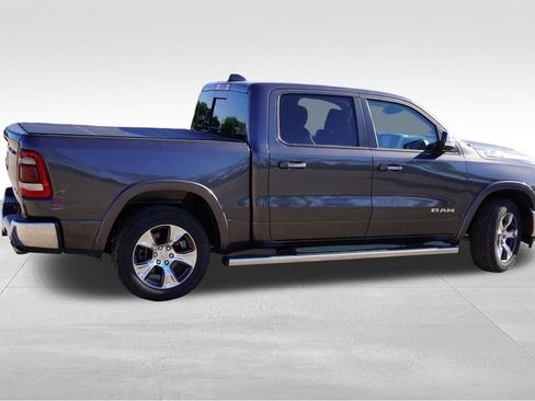 Used 2022 RAM 1500 Laramie AWD/4WD image 4