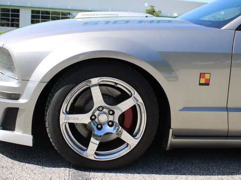 Used 2008 Ford Mustang GT RWD image 32