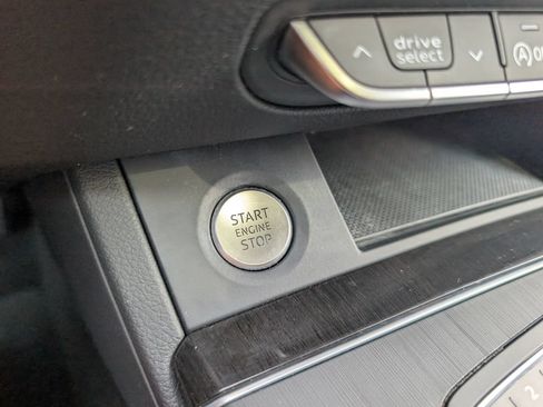 Used 2018 Audi Q5 2.0T Premium Plus AWD/4WD image 25