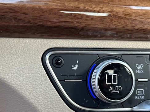 Used 2021 Audi Q5 2.0T Premium image 20