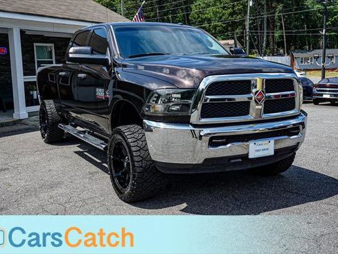 Used 2016 RAM 2500 Tradesman w/ Chrome Appearance Group AWD/4WD image 9