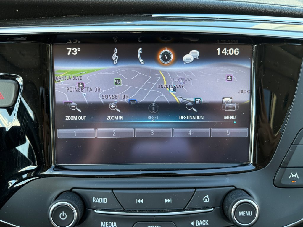 Used 2020 Buick Envision Premium AWD/4WD image 19
