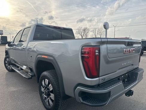 Used 2026 GMC Sierra 2500 Denali image 24