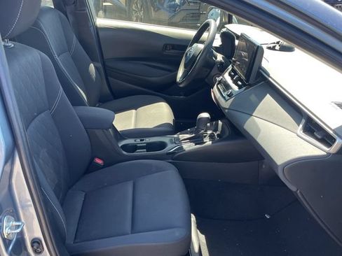 Used 2023 Toyota Corolla LE w/ Carpet Mat Package (TMS) FWD image 9