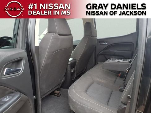 Used 2020 Chevrolet Colorado LT w/ Safety Package RWD image 27