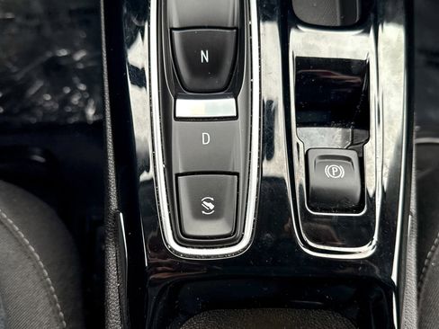 Used 2022 Chevrolet Bolt EUV LT image 40