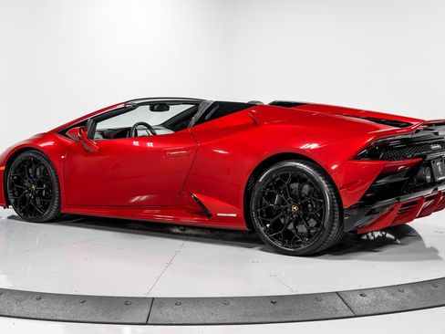 Used 2020 Lamborghini Huracan EVO AWD/4WD image 5
