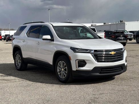 Certified 2023 Chevrolet Traverse LT image 6