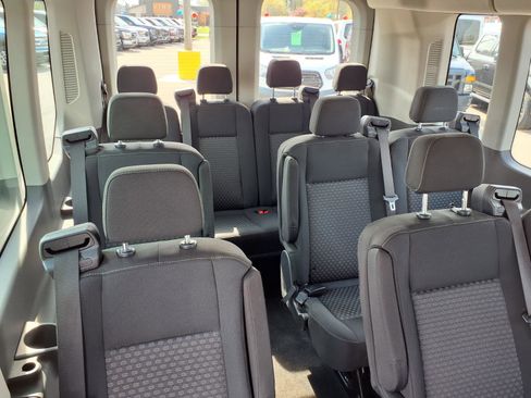 Used 2023 Ford Transit 350 XLT RWD image 7