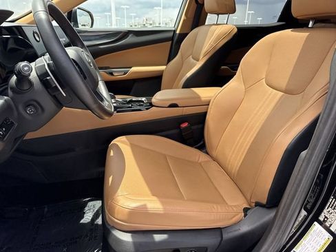 Certified 2024 Lexus NX 250 FWD image 11
