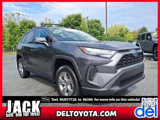 Certified 2022 Toyota RAV4 XLE w/ Convenience Package AWD/4WD image 1