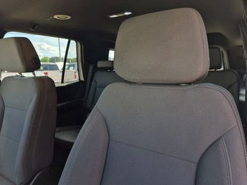 Used 2022 Chevrolet Tahoe 2WD image 10
