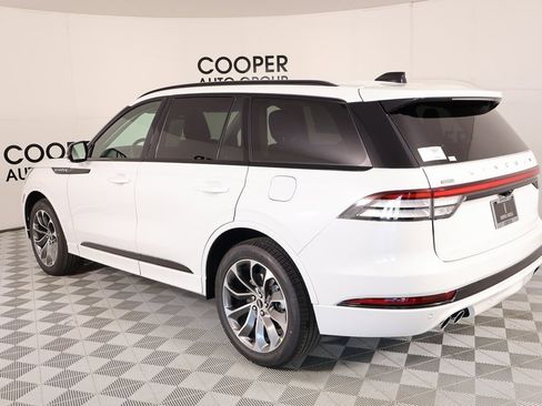 New 2026 Lincoln Aviator Premiere w/ Jet Appearance Package image 24