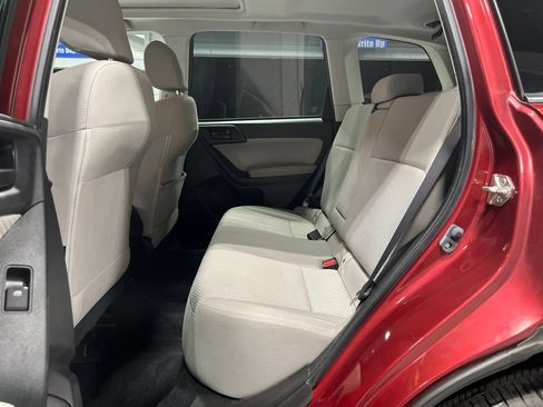 Used 2017 Subaru Forester 2.5i Premium w/ All-Weather Package AWD/4WD image 33