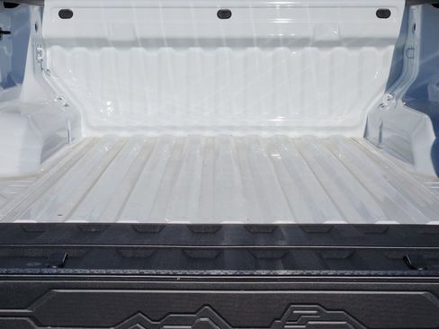 New 2026 GMC Canyon Elevation w/ Convenience Package image 38