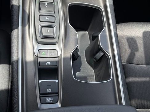 Used 2022 Honda Accord Sport image 25