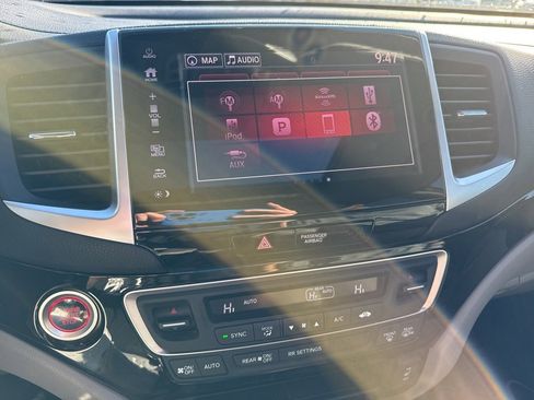 Used 2018 Honda Ridgeline RTL-E image 14