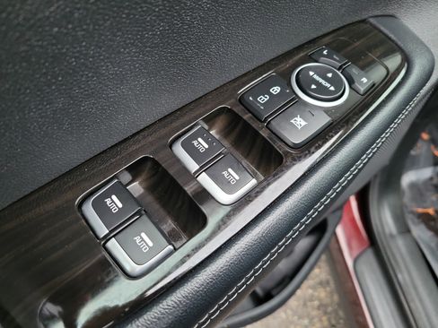 Used 2020 Kia Sorento EX image 21