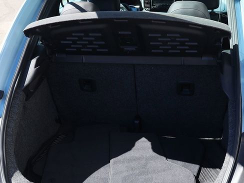 Used 2012 Volkswagen Beetle 2.5 image 24
